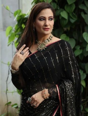  Rakshanda Khan: I've Lost Out On Roles To People Not Necessarily On Basis Of Tal-TeluguStop.com