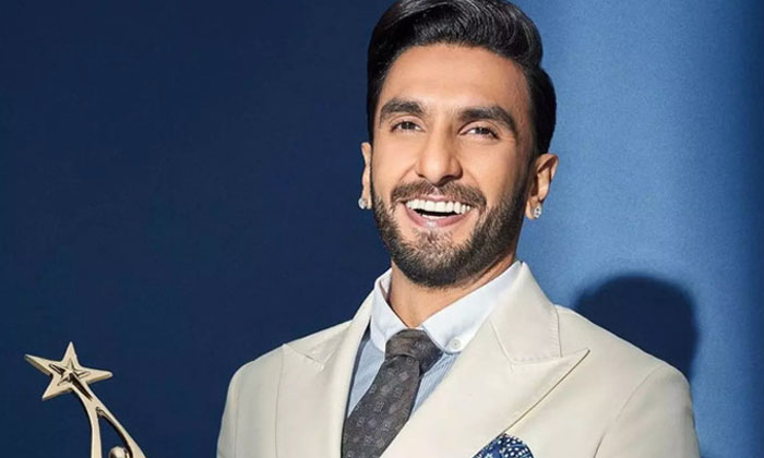  Ranveer Singh Open Comments On Casting Couch And Early Career Ranveer Singh, Bo-TeluguStop.com