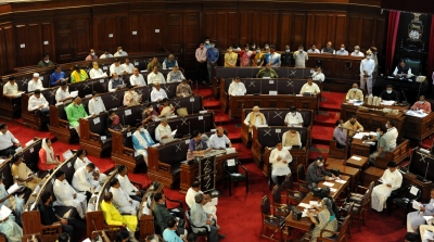  Ruckus In Bengal Assembly As Speaker Dismisses Adjournment Motion On Teachers' S-TeluguStop.com