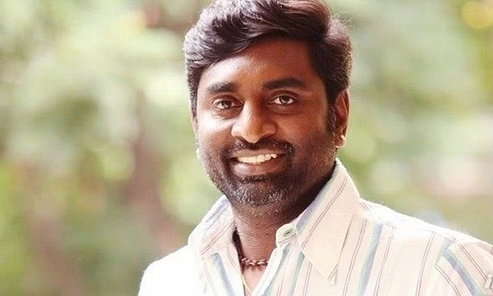 Telugu Bahubali, Chandrashekhar, Cinimatographer, Prabhas, Raja Mouli, Rohini, S