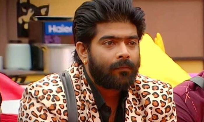 Srihan Fires On Revanth In Bigg Boss Season 6 Srihan, Revanth, Faima, Bigg Boss Srihan Fires On Revanth In Bigg Boss Season 6 Srihan, Revanth, Faima, Bigg Boss-TeluguStop.com