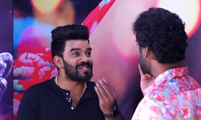 Sudheer And Bithiri Sathi Fun At Gaalodu Sudigali Sudheer, Jabardasth Show, Gaal Sudheer And Bithiri Sathi Fun At Gaalodu Sudigali Sudheer, Jabardasth Show, Gaal-TeluguStop.com