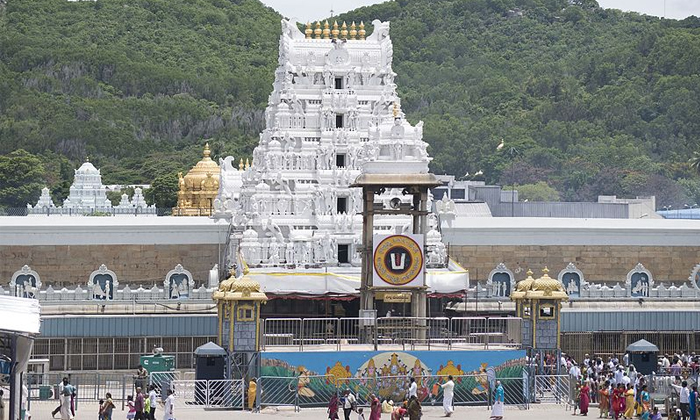 Telugu Apcm, Bandi Sanjay, Chandrababu, Cm Kcr, Ali, Corona, Mp Aravind, Potinag