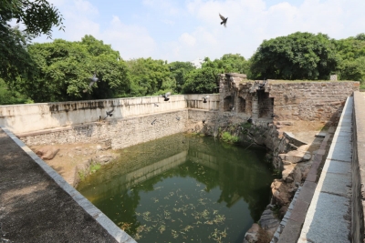  Unesco Award Highlights Restoration Of Stepwells At Qutb Shahi Tombs-TeluguStop.com