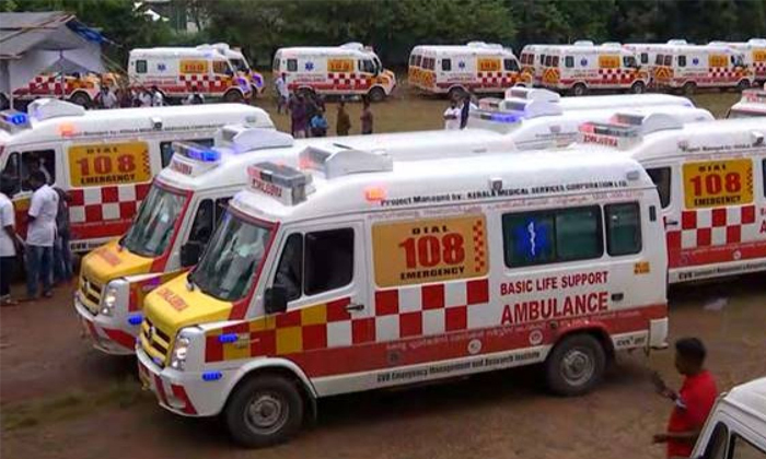  13 Years Old Boy Steals Ambulance From Hospital In Kerala Details, Viral Lates-TeluguStop.com