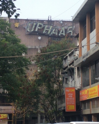  25 Years After Uphaar Tragedy, Fire Hazards Abound Across National Capital-TeluguStop.com