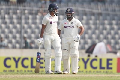  2nd Test, Day 2: Pant, Iyer Slam Counter-attacking Fifties, Leave India On The V-TeluguStop.com