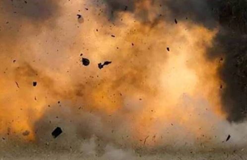  Breaking: Detonator Blast On Narsingi Orr Service Road-TeluguStop.com