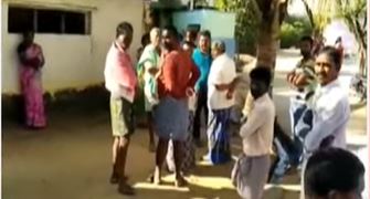  Atrocity In Manchepalli Of Sri Satyasai District-TeluguStop.com