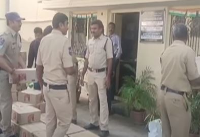  Telangana Excise Department's Investigation Into Fake Liquor Case Is In Full Swi-TeluguStop.com