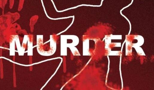 Astrologer Brutally Murdered In Srikalahasti Astrologer Brutally Murdered In Srikalahasti-TeluguStop.com