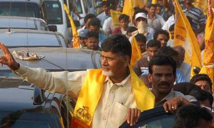  Why Is Tdp Not Challenging Go No 1 In Court , Clashes Break Out Between Tdp, Ysr-TeluguStop.com