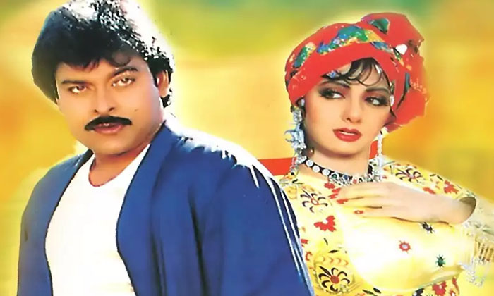  People Protest For Movie When Floods In Theater , Floods , Theater ,chiranjeevi-TeluguStop.com