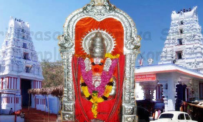 A Large Number Of Devotees In Singarayakonda , Singarayakonda, Devotees , Hanu-TeluguStop.com