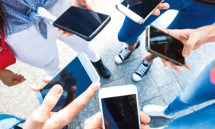  Smartphone Exports From India Accepted Companies , Smart Phone, India, Latest Ne-TeluguStop.com
