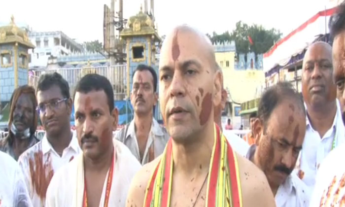  Koil Alwar Thirumanjanam Tirumala Ttd On The Occasion Of  Vaikuntha Ekadashi, Tt-TeluguStop.com