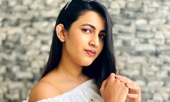  Niharika Shocking Comments Goes Viral In Social Media Details Here ,niharika,cha-TeluguStop.com