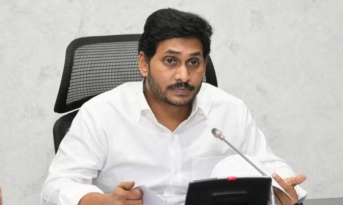 Telugu Chiranjeevi, Janasena, Pawan Kalyan, Praja Rajyam, Ysjagan, Ysrcp, Ysrcp