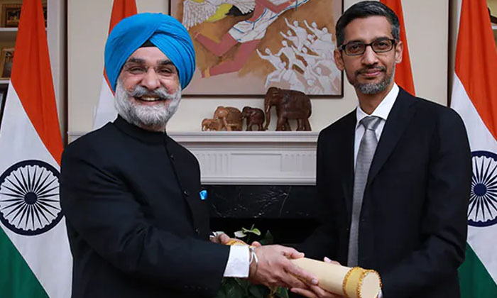  Us: Google Ceo Sundar Pichai Awarded Padma Bhushan In San Francisco , Us, Google-TeluguStop.com