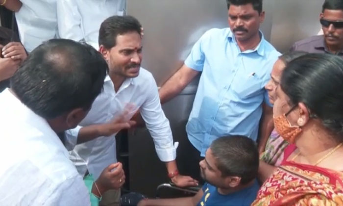  Once Again Cm Shri Ys Jagan Has Shown His Humanity , Ys Jagan Mohan Reddy , Huma-TeluguStop.com