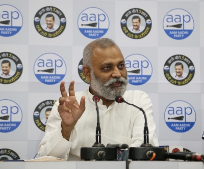  After Aap Victory, Party Councillors Meet First Time Ahead Of Mayor's Elections-TeluguStop.com