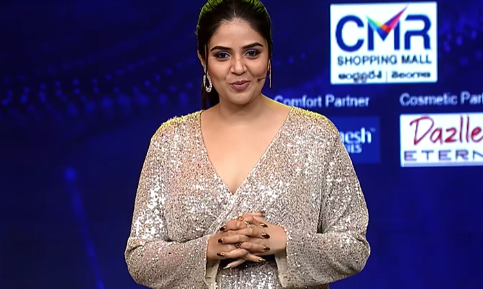 Anchor Srimukhi High Voltage Glamour Show, Anchor Srimukhi , Tollywood, Trolls, Anchor Srimukhi High Voltage Glamour Show, Anchor Srimukhi , Tollywood, Trolls,-TeluguStop.com