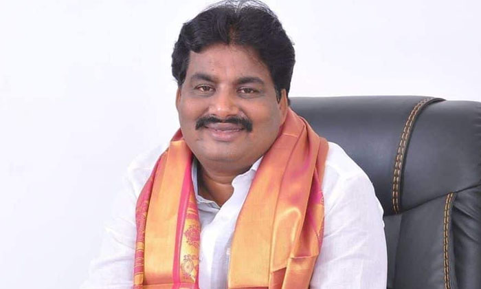  The Brother-in-law Who Gave A Clean Chit To The Ycp Mla , Ycp Mla, Srikalahasti-TeluguStop.com