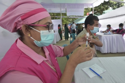  Bangladesh Administers 4th Covid Vax Dose-TeluguStop.com