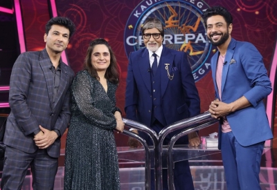 Big B Gets Emotional Announcing 'kbc 14' Finale Week Big B Gets Emotional Announcing 'kbc 14' Finale Week-TeluguStop.com