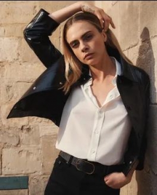  Cara Delevingne Opens Up About Her Sexuality Journey On 'planet Sex'-TeluguStop.com