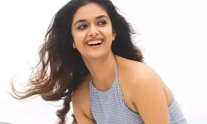  Keerthy Suresh Who Responded On The Casting Couch For The First Time , Keerthy S-TeluguStop.com