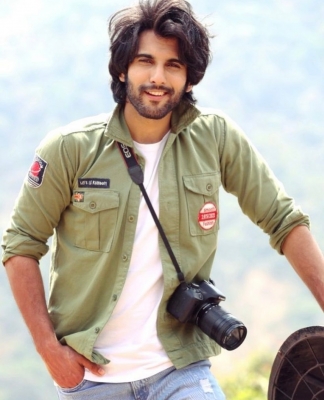  Ishaan Dhawan Will Now Be Seen As The Male Lead In 'dhruv Tara'-TeluguStop.com