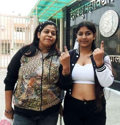  Mcd Polls: Delhiites Seek Better Civic Amenities-TeluguStop.com