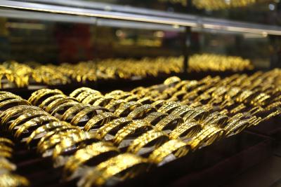  Miscreants Loot Jewellery Worth Rs 1 Cr In Bihar's Samastipur-TeluguStop.com