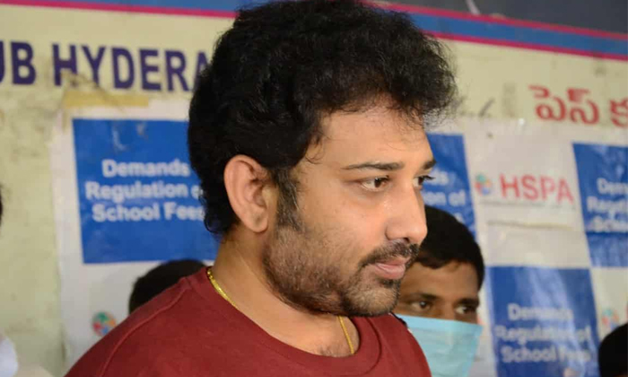  Netizens Fires On Shiva Balaji For Doing As Judge To Mr And Mrs Program Details,-TeluguStop.com