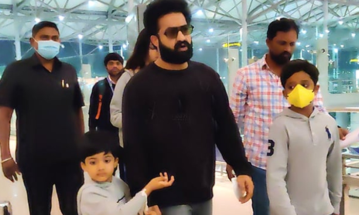  Ntr Facing Problems In America Also , Ntr, America, Koratala Siva, Prashanth Nee-TeluguStop.com