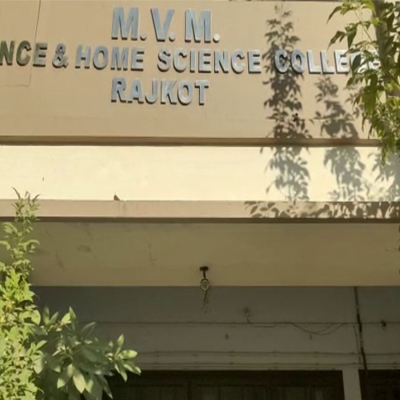  Professor Suspended For Demanding Sexual Favours From Female Students In Gujarat-TeluguStop.com