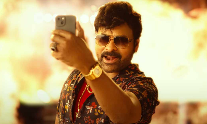  Raviteja For Chiranjeevi Waltair Veerayya Movie Pre Release Event ,chiranjeevi,-TeluguStop.com