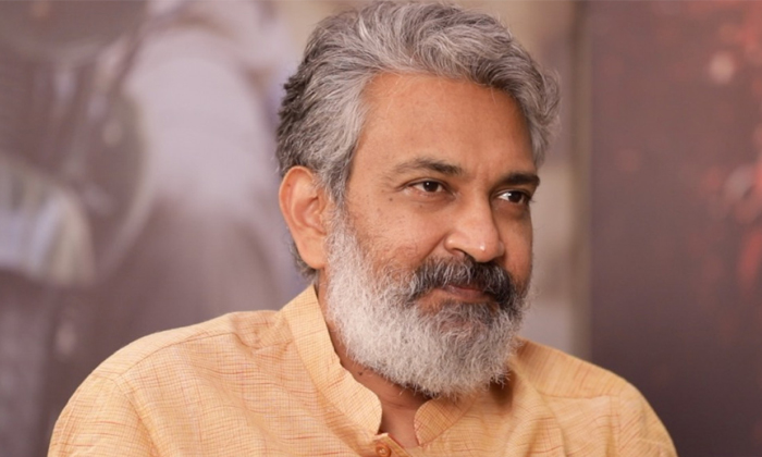 Ss Rajamouli Reveals Reason Why Bollywood Movies Are Struggling Details, Ss Raja Ss Rajamouli Reveals Reason Why Bollywood Movies Are Struggling Details, Ss Raja-TeluguStop.com