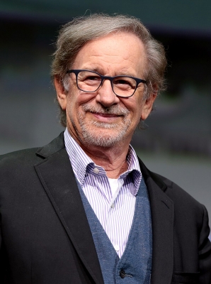  Steven Spielberg Truly Regrets 'jaws' Influence On Shark Population-TeluguStop.com