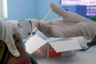  Sudden Surge In Demand For Vaccine Leads To Shortage In Gujarat-TeluguStop.com