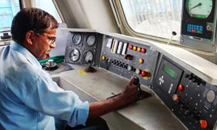 Telugu America, China, Fast, Indian Railways, Loco Pilot, Railway Signal, Railwa