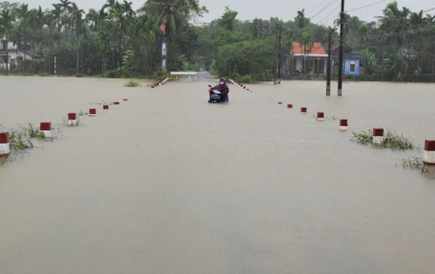  1,057 Natural Disasters Leave 175 Dead, Missing In Vietnam In 2022-TeluguStop.com