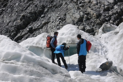  2 Out Of 3 Glaciers Could Be Lost By 2100: Study-TeluguStop.com