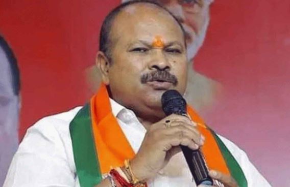  Kanna Fire On Ap Bjp President Somuveerraju-TeluguStop.com