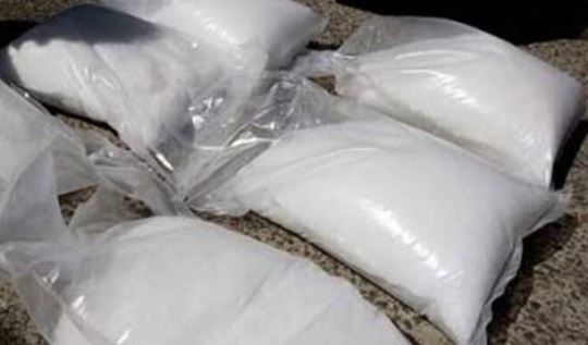  Huge Drug Bust At Mumbai Airport-TeluguStop.com