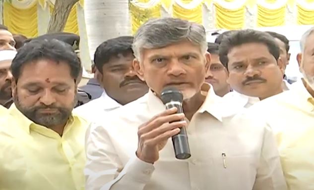  Chandrababu Hot Comments On Ycp Government-TeluguStop.com