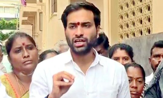  Tdp Retail Politics.. Ycp Leader Devineni Avinash's Key Comments-TeluguStop.com