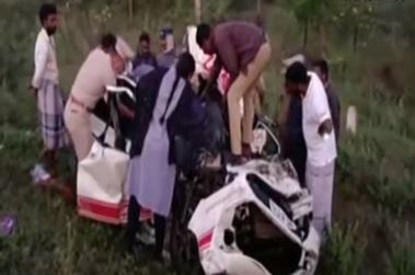  Fatal Road Accident In Tamil Nadu.. Five People Dead-TeluguStop.com