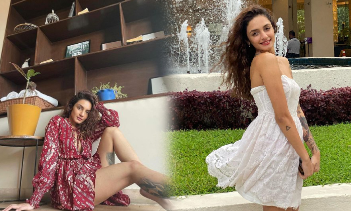 Actress Aarushi Dutta Spells Magic On Us With Her Beautiful Pictures-telugu Actress Photos Actress Aarushi Dutta Spells High Resolution Photo